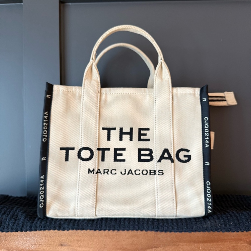 Marc Jacobs Cream and Black Tote Bag